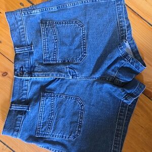 NWOT Madewell Medium Wash Patch Pocket High Rise Shorts